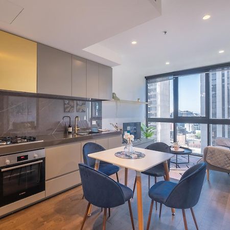 Relaxed 1Br1Ba City View Apt Wifi In Heart Melcbd Melbourne Ngoại thất bức ảnh